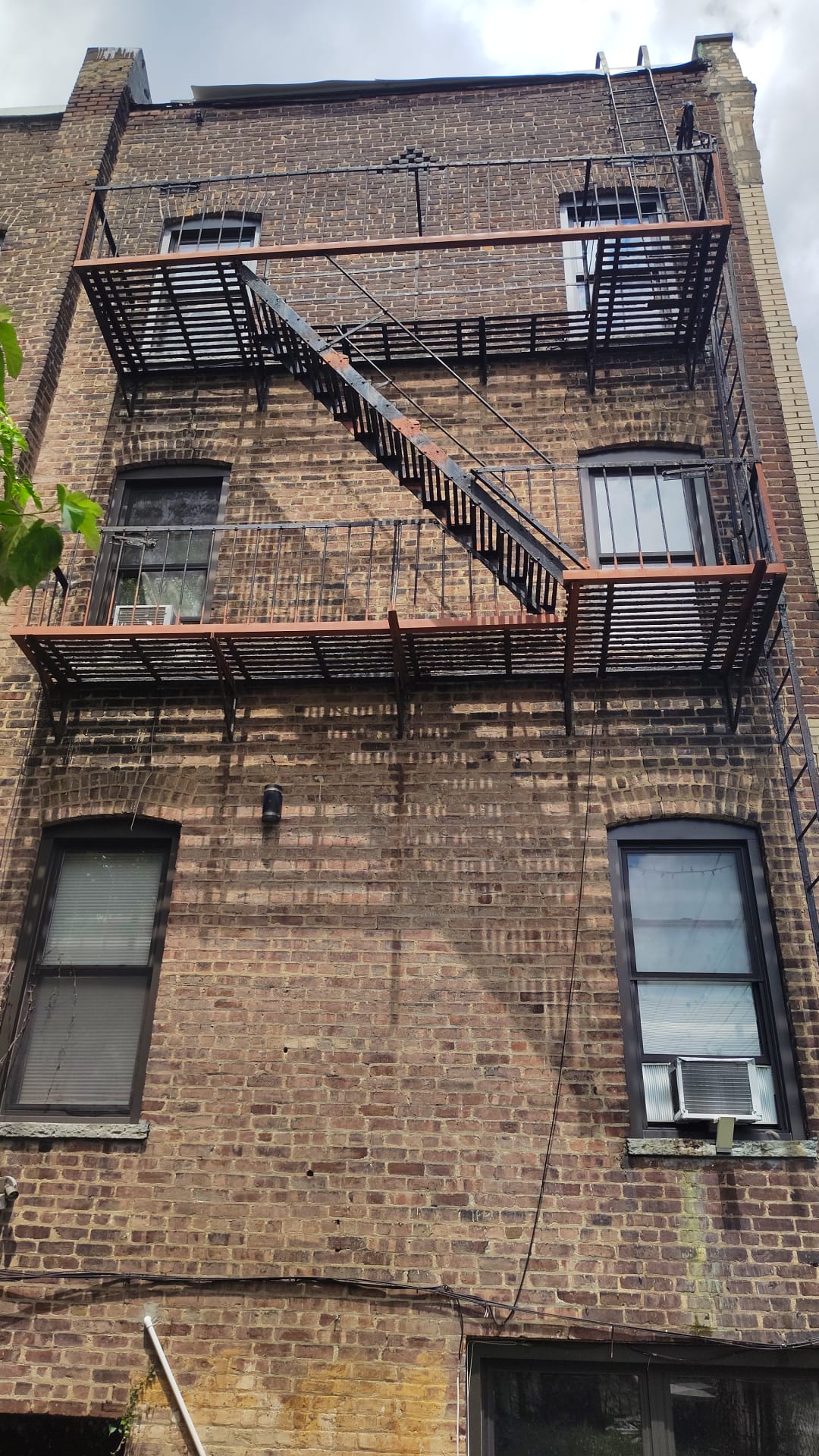 Anti-Corrosion Painting of Metallic Fire Escape Ladder - 2