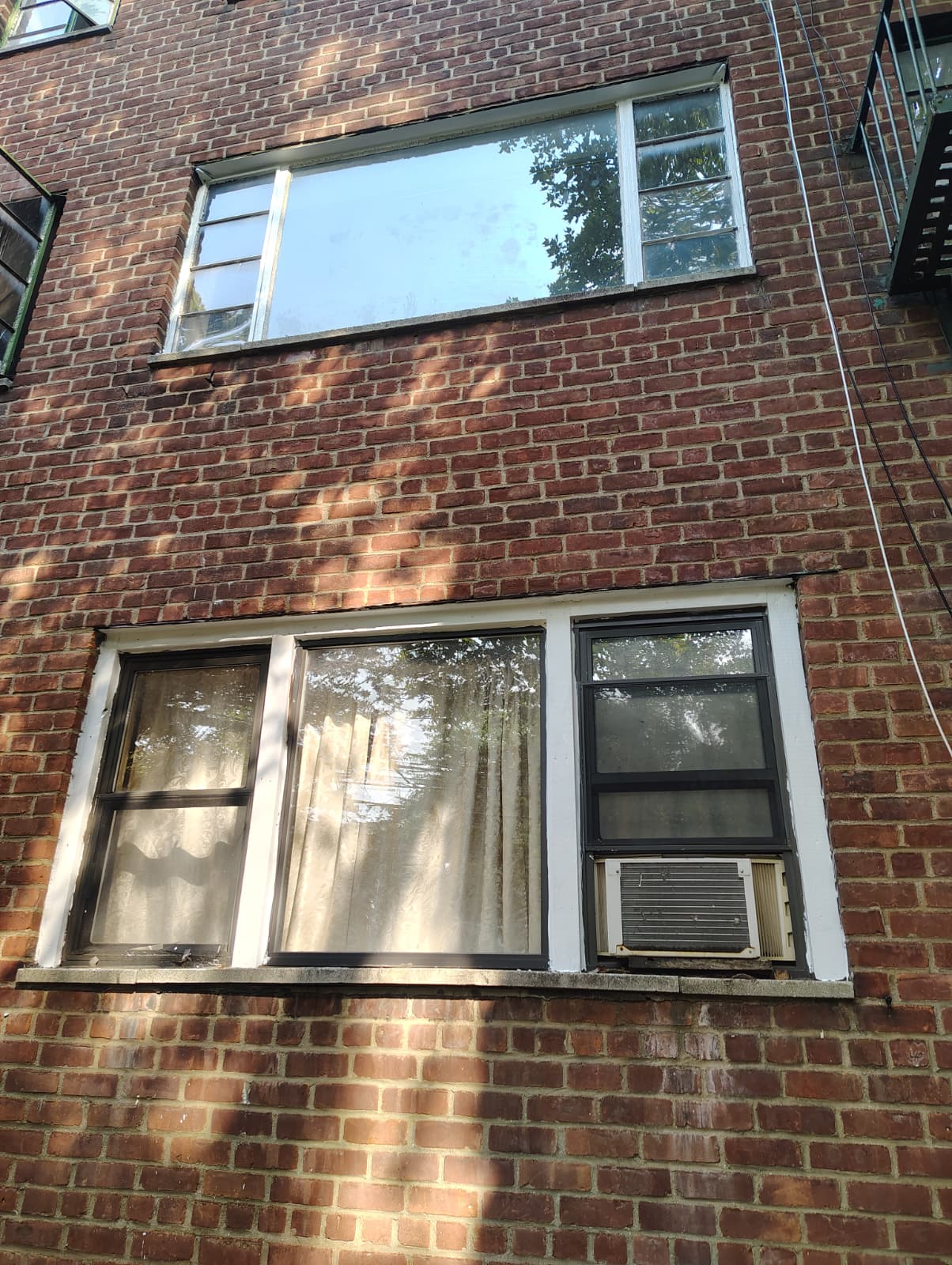 Exterior Window Frame Painting - 6