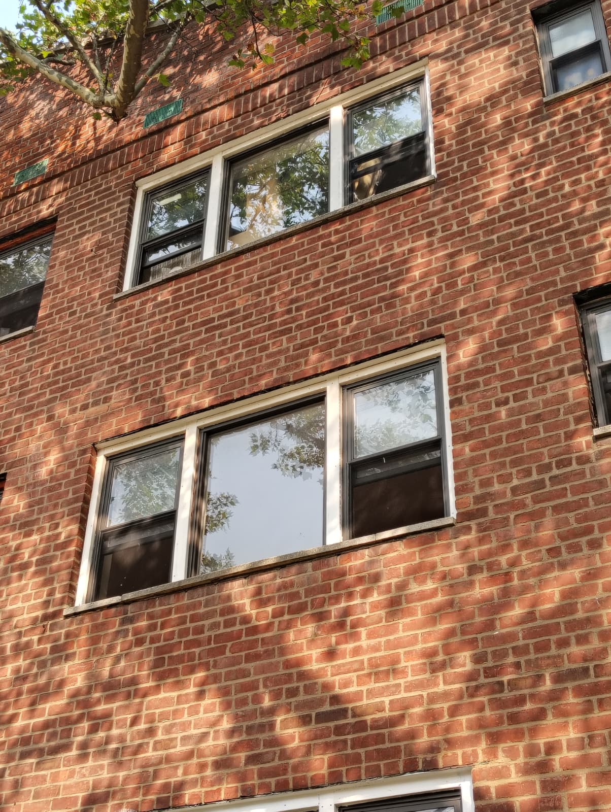 Exterior Window Frame Painting - 8