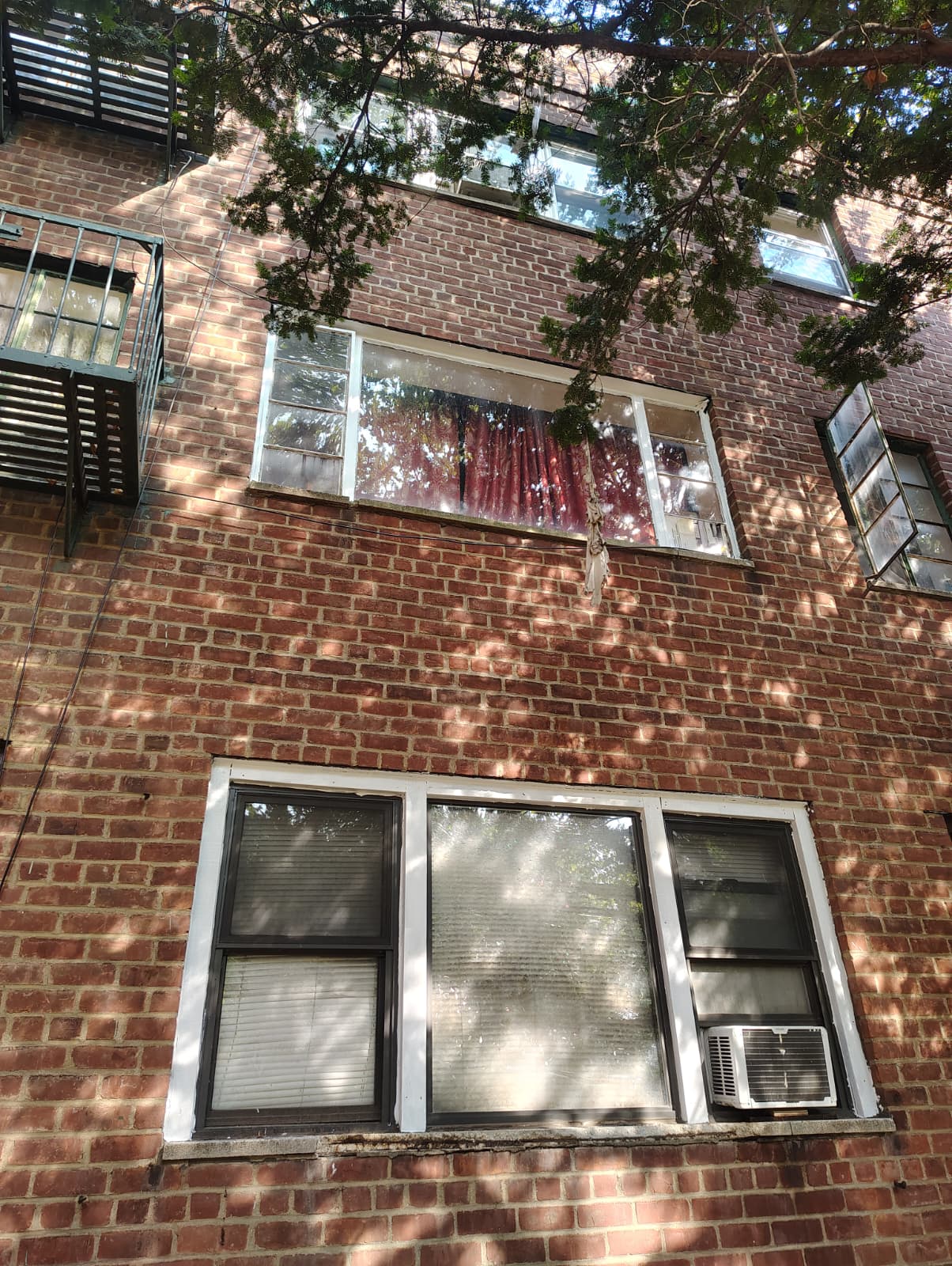 Exterior Window Frame Painting - 9