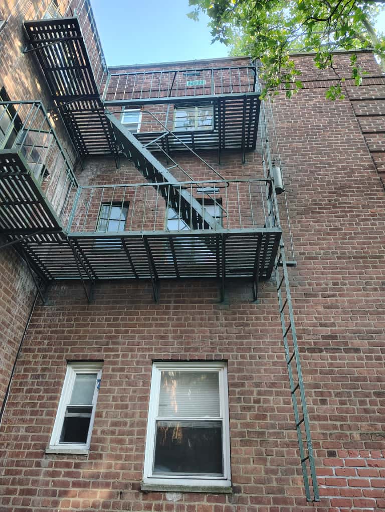 Aesthetic and Safe Repainting of Fire Escape Ladder - 2